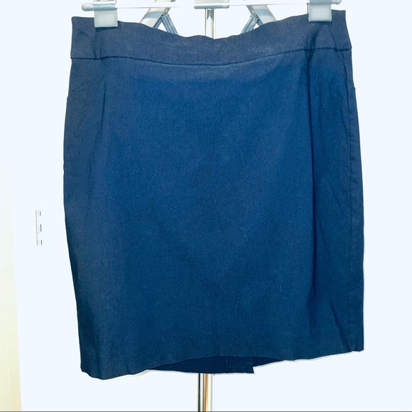 RW&Co Skirt - Picture 6 of 9